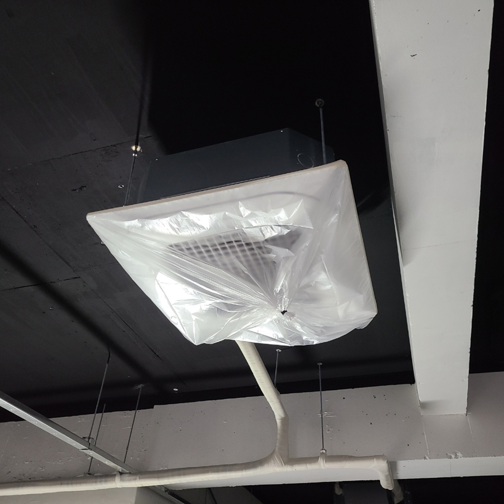 사무실 주옥천장형에어컨 마무리 후 보양